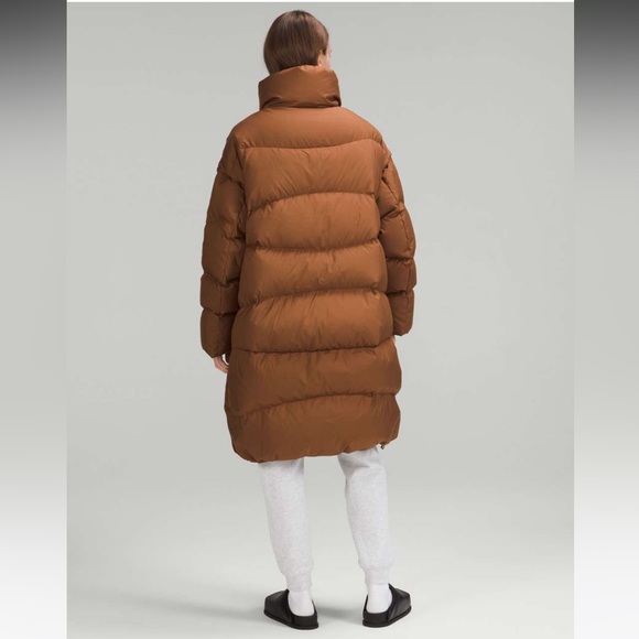 NWT Lululemon Long Oversized Down Jacket / Roasted Brown ——M/L - Picture 3 of 10